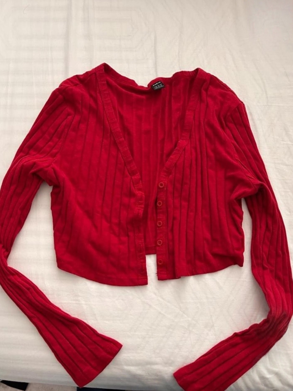 Red Ribbed Button-Front Women's Crop Cardigan